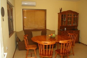 Bulgaria Chata Byala, Exterior